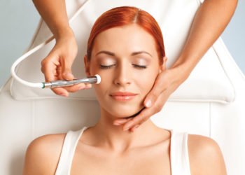 Effective treatments offered by best skin hospital in Mumbai