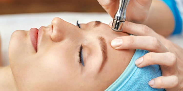 Latest advancement in microdermabrasion treatment in India